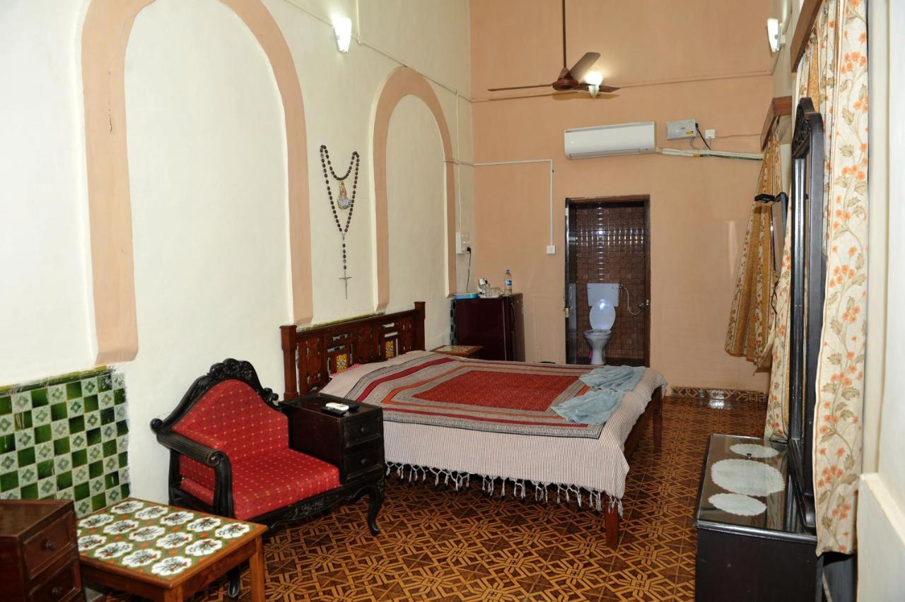 Hotel Vivenda Rebelo Panaji Exterior foto